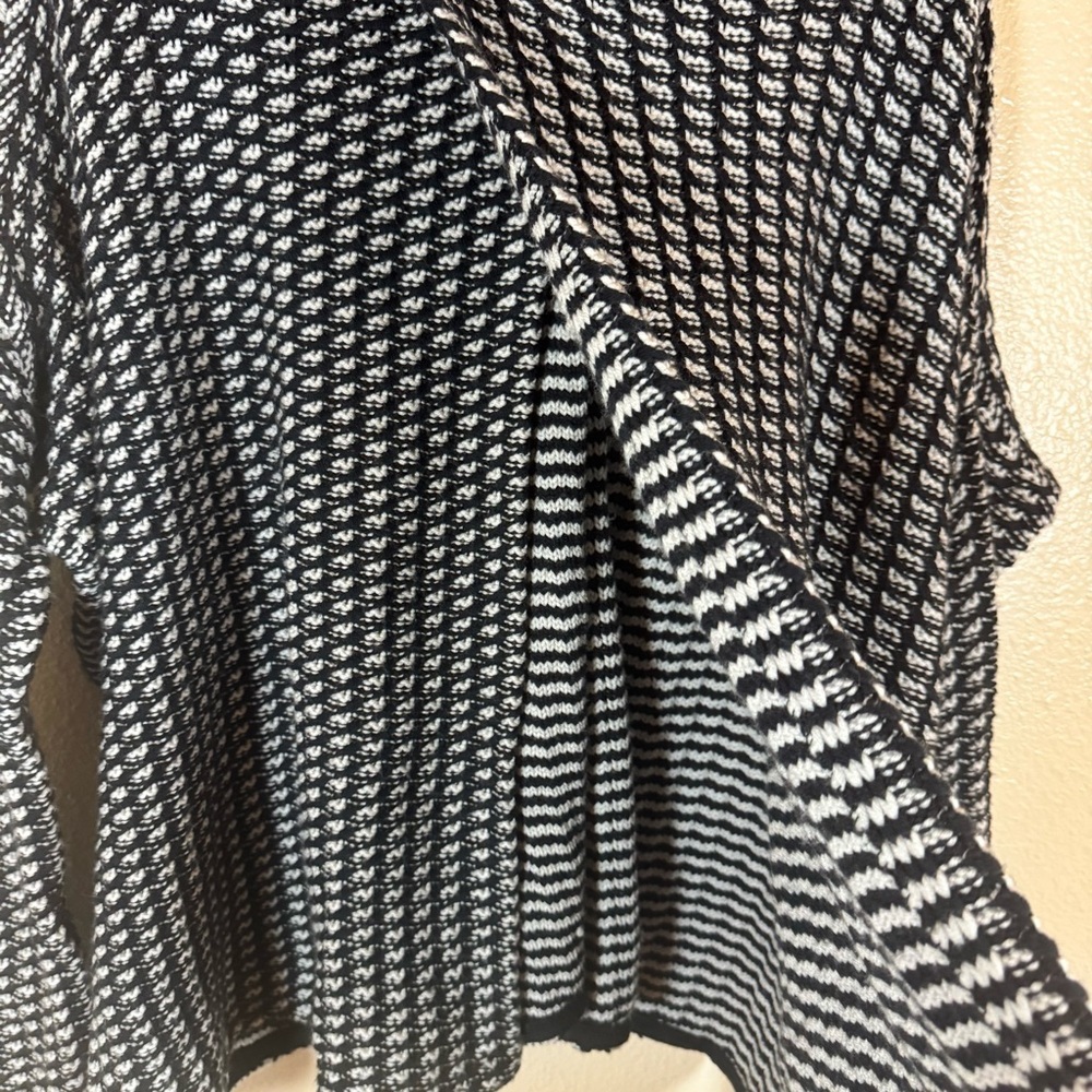 Diane Von Furstenberg Black and White Ahiga Wool Sweater - Picture 8 of 11